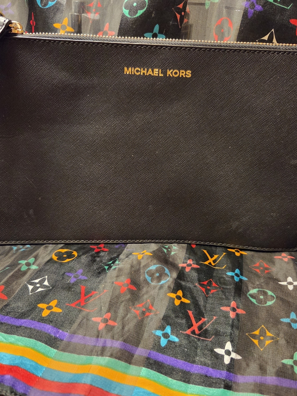 Michael Kors Black Saffiano Leather Men's Zip Pouch